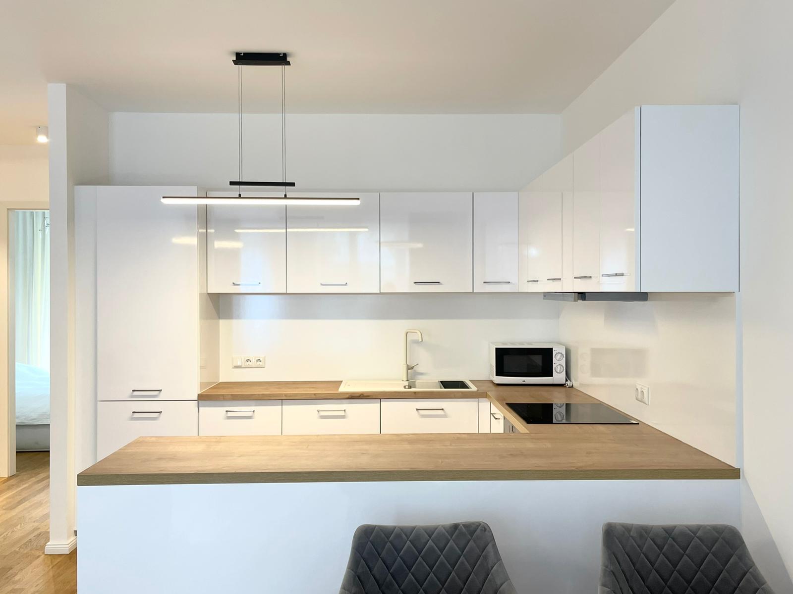 Möblierte Wohnung mit heller Wohnküche Möblierte Wohnung mit heller Wohnküche